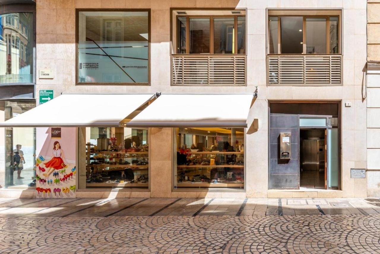 Gran Terraza Con Vistas A Calle Larios Malaga Exterior photo